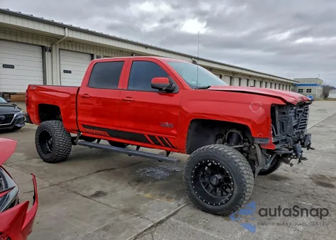 2017 Chevrolet Silverado K1500 Lt z USA, uszkodzony, nr VIN 3GCUKREC1HG467583
